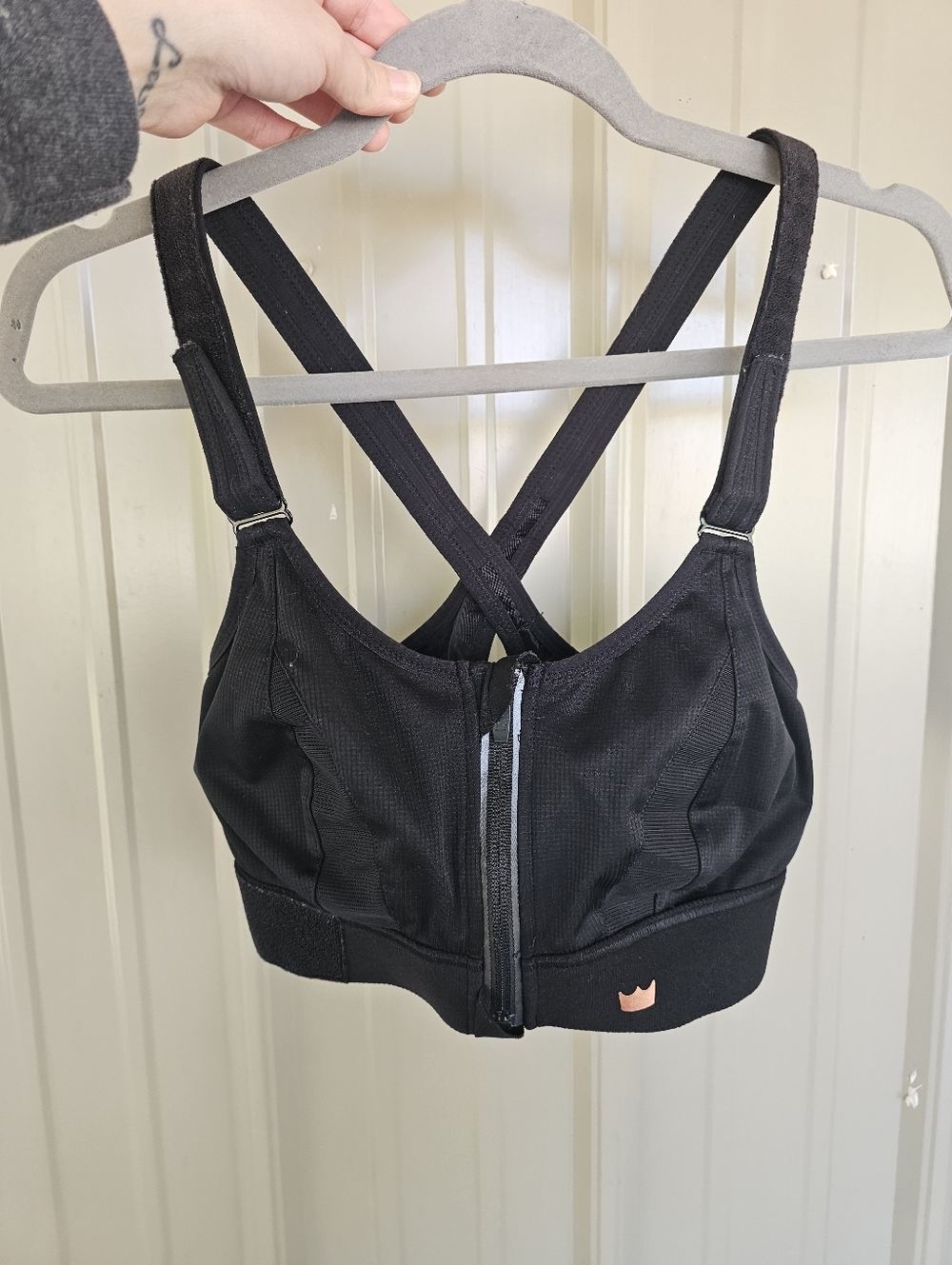 Front-Zip Black Sports Bra with Crisscross Back She Fit No Size
